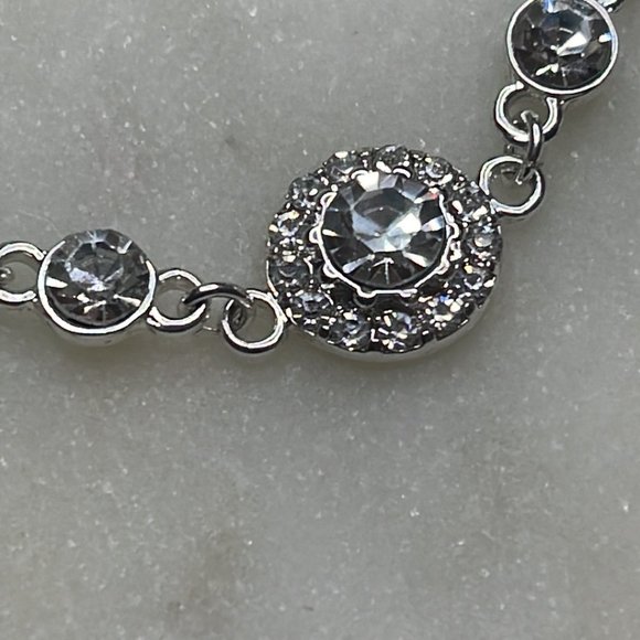 Napier 5 Stone Sparkling Crystal Chain Bracelet - Picture 2 of 5